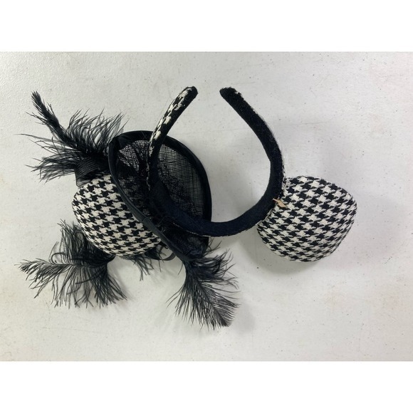 Houndstooth Mickey Ears Black White Disney Parks Stylish Classic Hat Cap DAMAGED - Picture 6 of 10